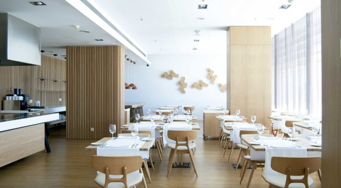 Occidental Atenea Mar