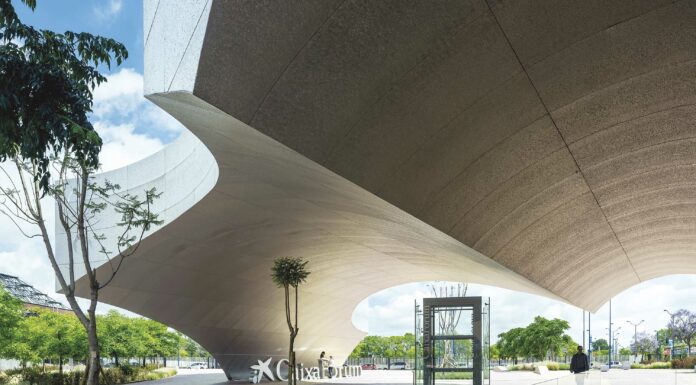 Dos mundos superpuestos