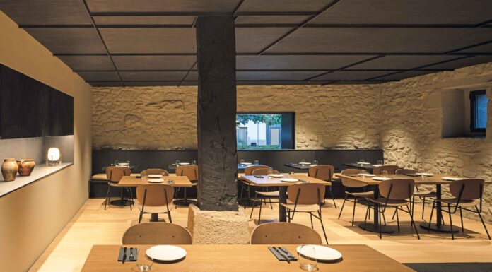 Materiales que coexisten con la historia