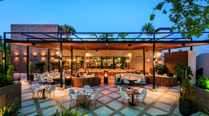 Elementos exóticos y materiales naturales