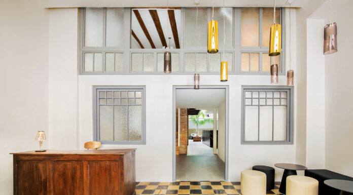 Dialogar con la historia