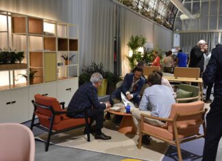 Diseño y equipamiento de espacios de trabajo