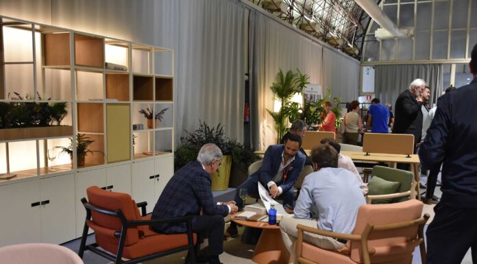 Diseño y equipamiento de espacios de trabajo